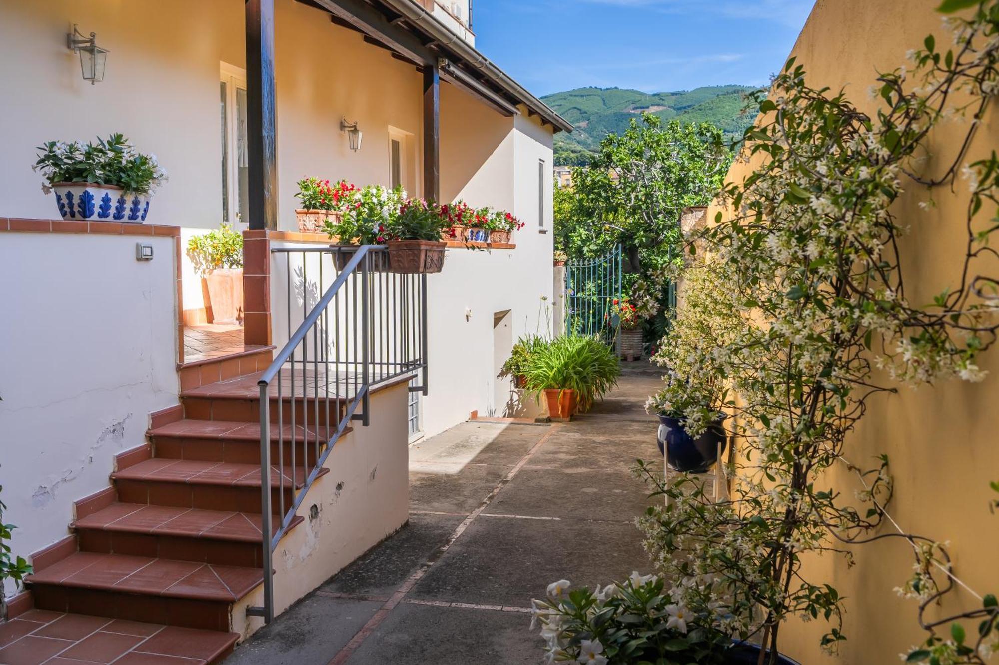 Casa Assunta B&B Vico Equense Exterior photo